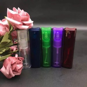 Бутылочка с распылителем, 10 мл, 2,5 x 2,5 x 9,5 см