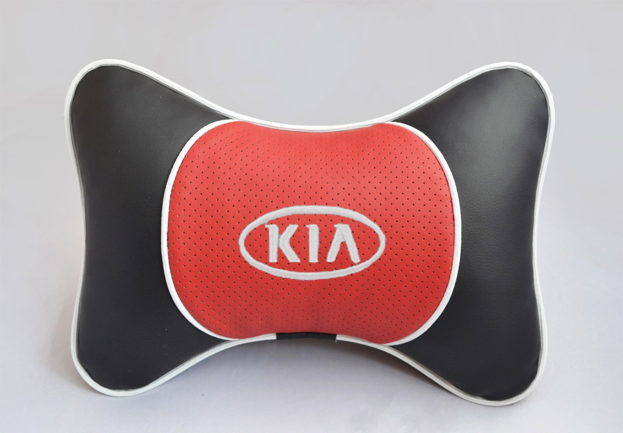 Подушка на подголовник Люкс с красной экокожей KIA
