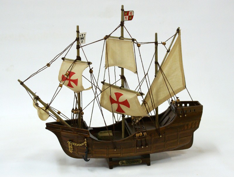 Модель парусника Santa Maria