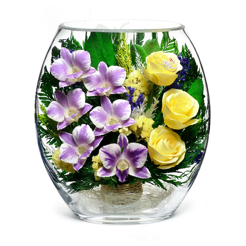 Композиция из роз и орхидей Natural Flower Products