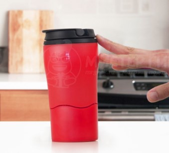 Непадающий тамблер MightyMug Mini