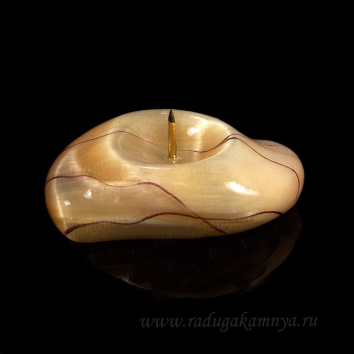 Подсвечник из селенита Листок