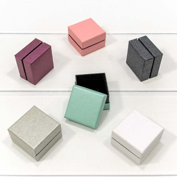 Коробка Квадратная 5x5x3,5 «Люкс»