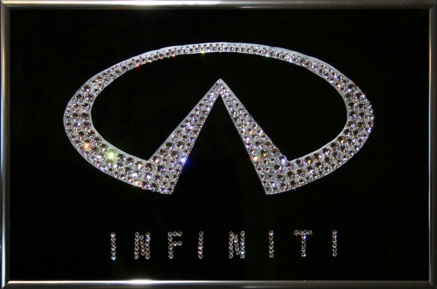Картина с кристаллами Сваровски Infiniti