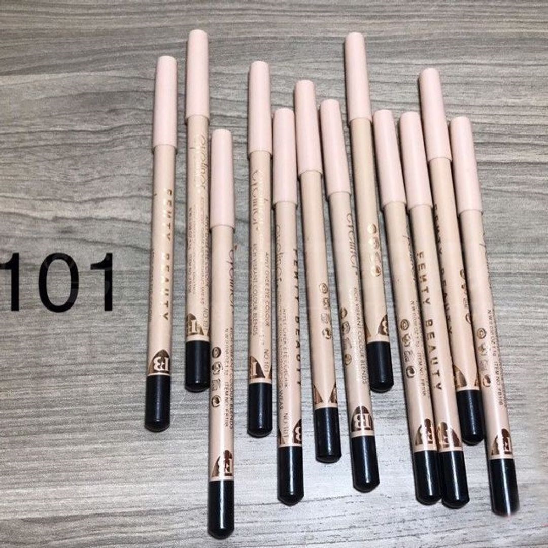 Карандаш для глаз Eyeliner Pencil (1 шт)