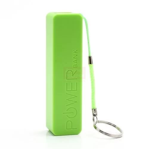 Портативный аккумулятор Power bank зеленого цвета