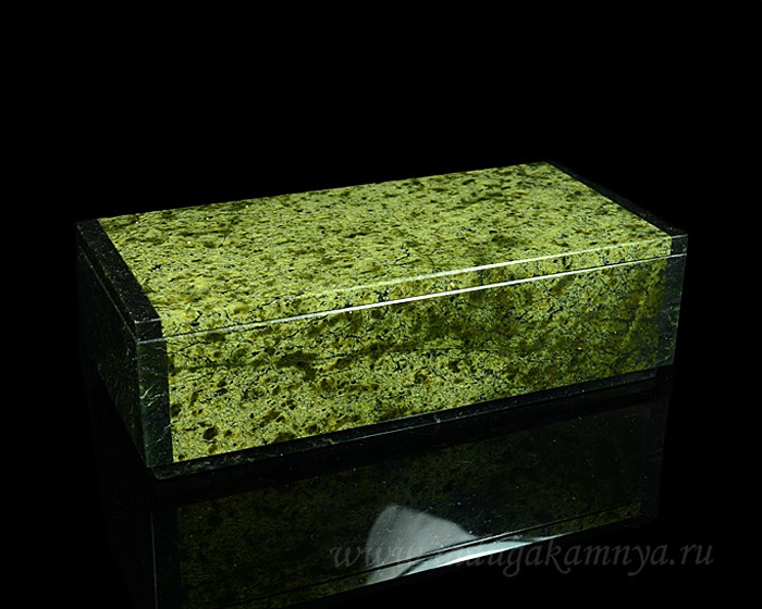 Ларец из змеевика под купюры с зеркалом, 215*95*70 мм