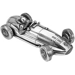 Скульптура-автомобиль Mercedes-Benz W165 Tripoli