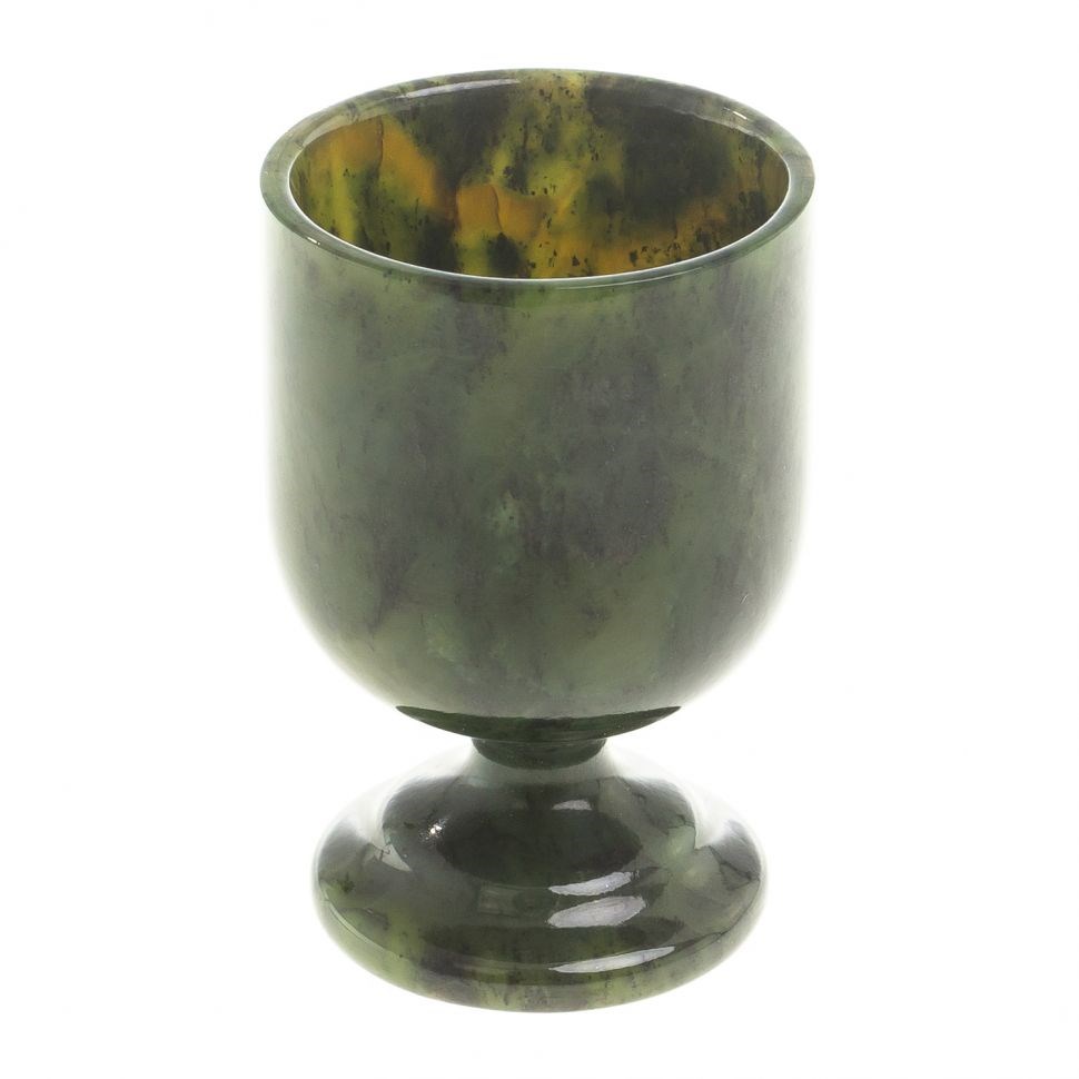 Рюмка для водки на ножке