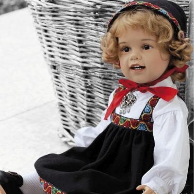 Кукла Ingrid