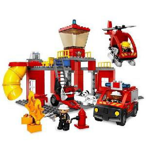 Конструктор Lego Duplo «Пожарная станция»