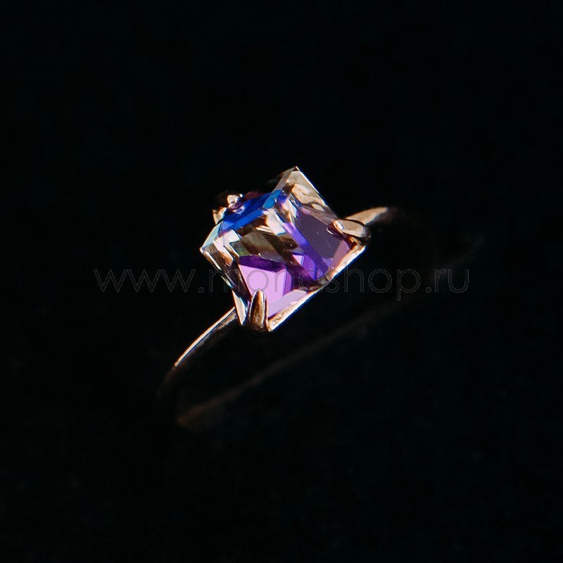 Кольцо «Миражи» тонкое с фиолетовым кристаллом Swarovski