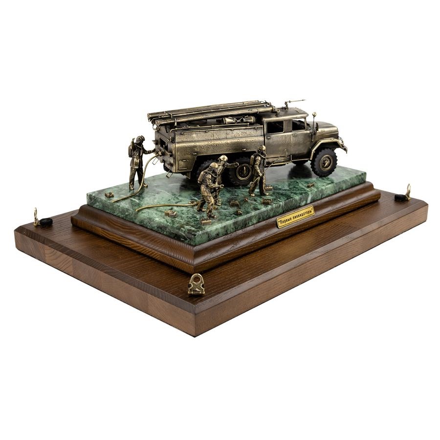 Диорама Первые ликвидаторы 1/35