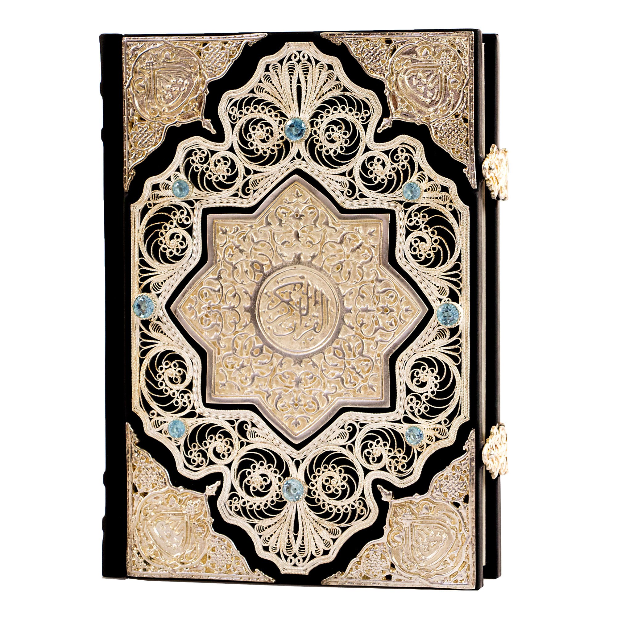 Книга Коран с филигранью
