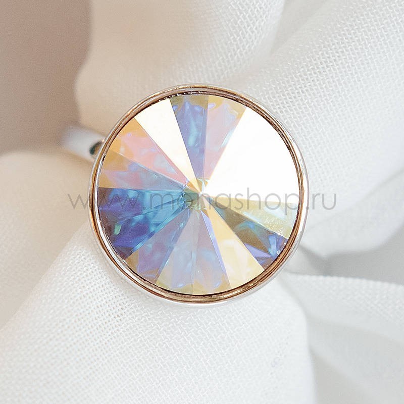 Кольцо с кристаллом-хамелеоном Swarovski «Чародейка»