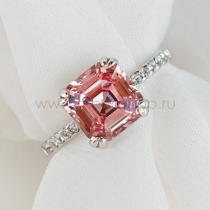 Кольцо с розовым кристаллом Swarovski «Принцесса»