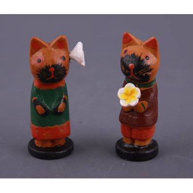 Фигурка «Кошки влюблённые с цветком»