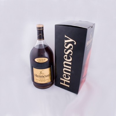 Золотая этикетка Hennesy V.S.O.P.