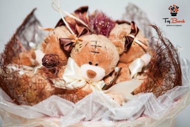 Букет из мягких игрушек (коричневый, мишки с заплаткой)