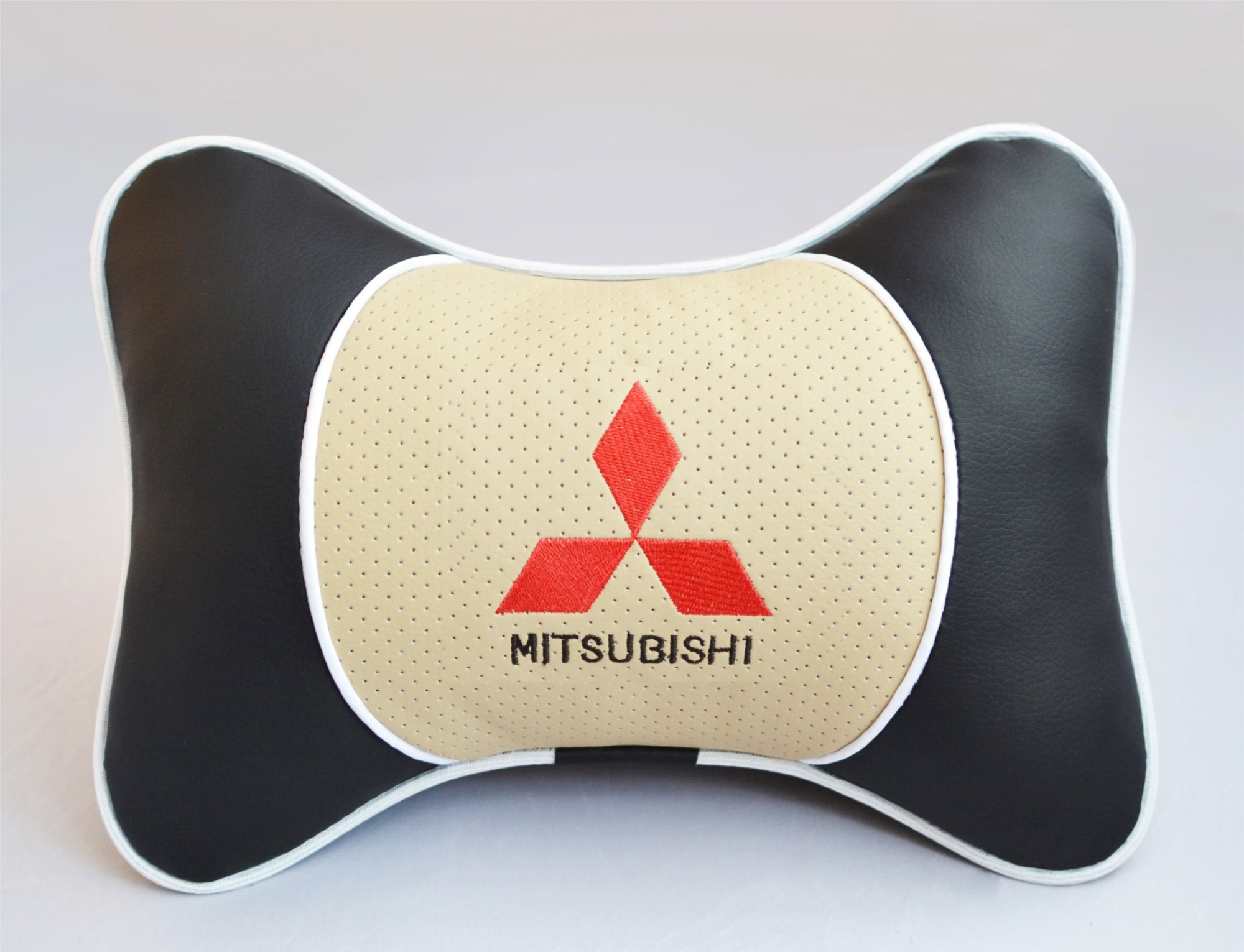 Подушка на подголовник Люкс, Mitsubishi