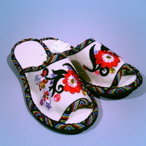 Тапочки открытые