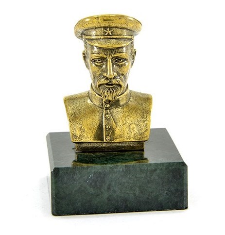 Бюст Дзержинский