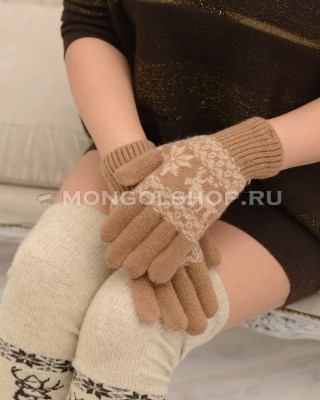 Перчатки из верблюжьей шерсти с рисунком