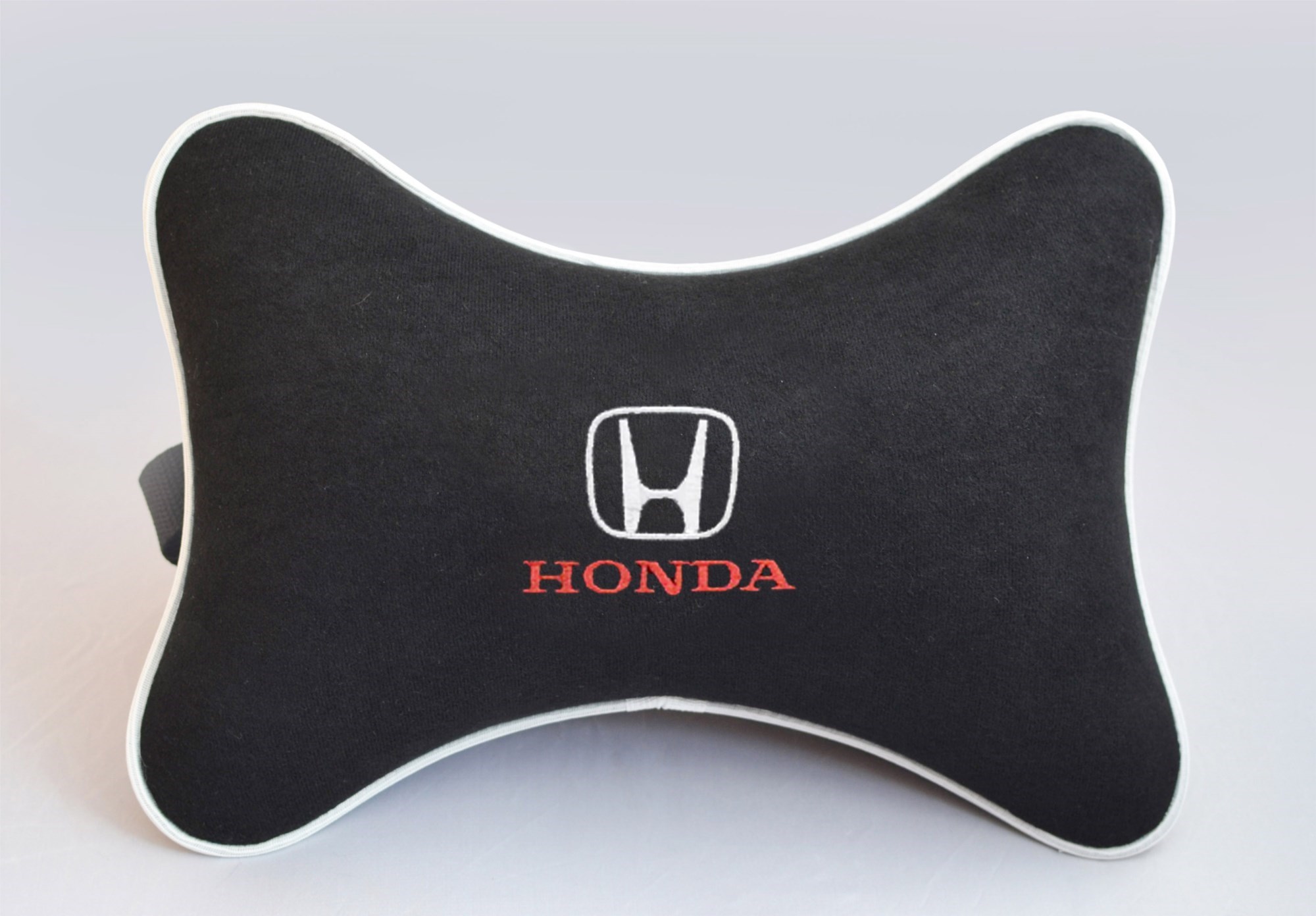 Подушка на подголовник из черного велюра Honda