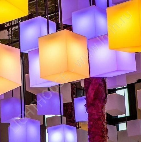 Подвесной LED куб, 60 см 220V RGB