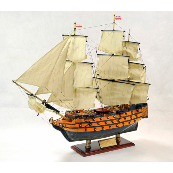 Корабль HMS VICTORY (85х73х22см.)