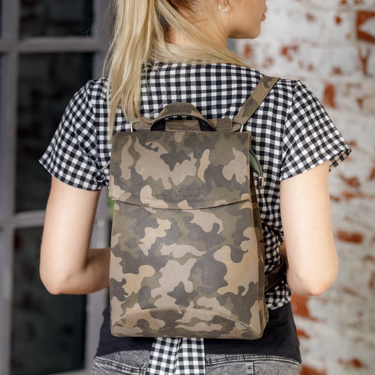 Женский кожаный рюкзакм Ashley Military