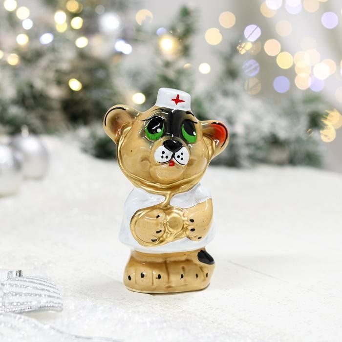 Копилка Тигрица медсестра, 15 см, микс