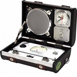 Радиоприемник "Travel Suitcase"