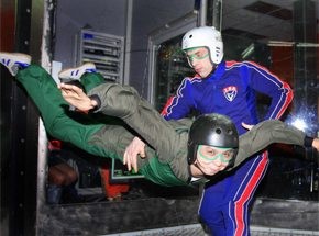 Подарочный сертификат Затяжной полет в аэротрубе