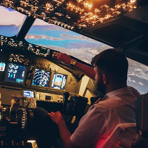 Полет на авиатренажере Boeing 737 (60 минут, до 3 чел.)