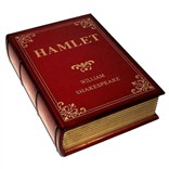 Шкатулка в виде книги "Гамлет"