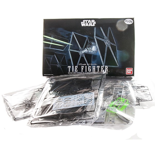 Сборная модель Истребитель TIE-Fighter