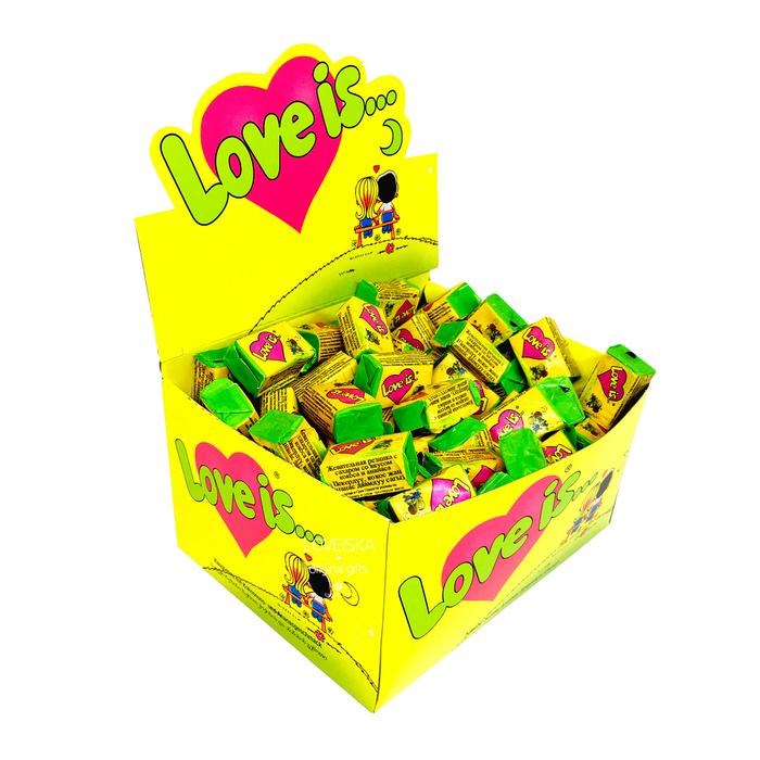 Коробка жвачек Love is, кокос и ананас