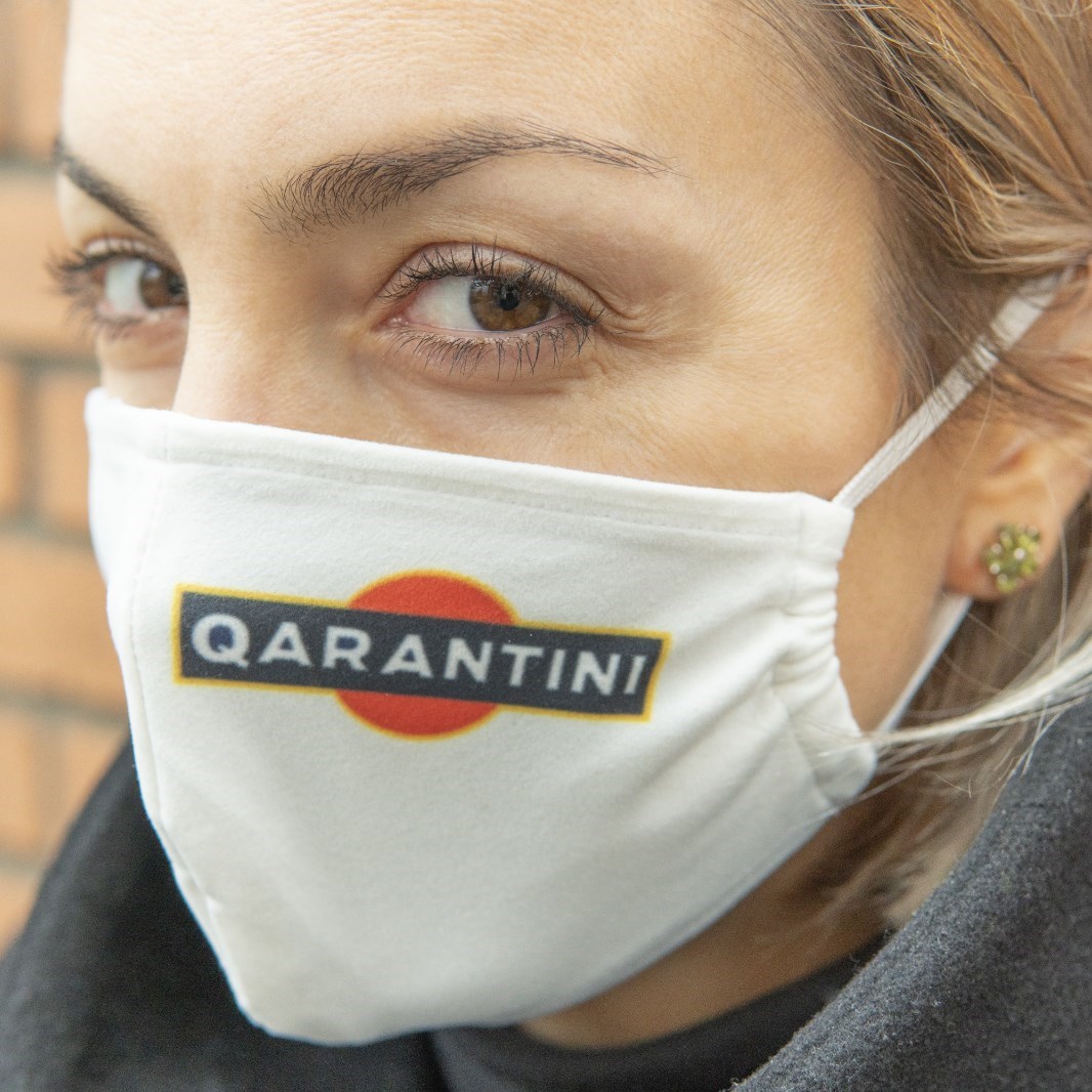Тканевая защитная маска QARANTINI