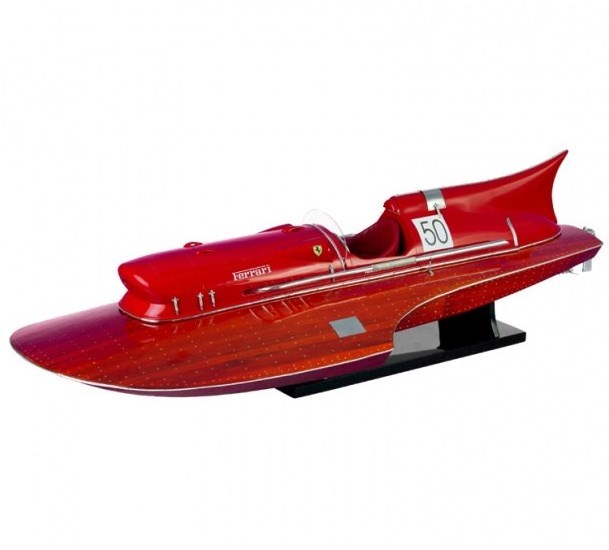 Модель гидроплана Ferrari