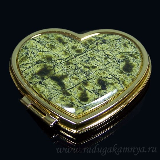 Зеркало с накладкой из змеевика