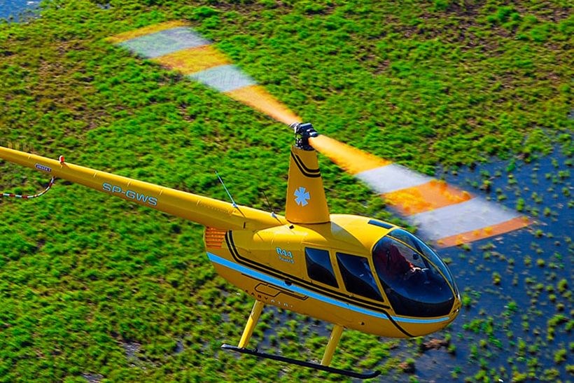 Романтический полет на вертолете Robinson R44 (для двоих)