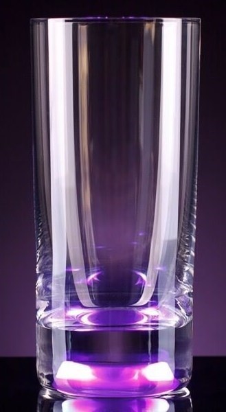 Фиолетовый светящийся бокал для коктейлей GlasShine