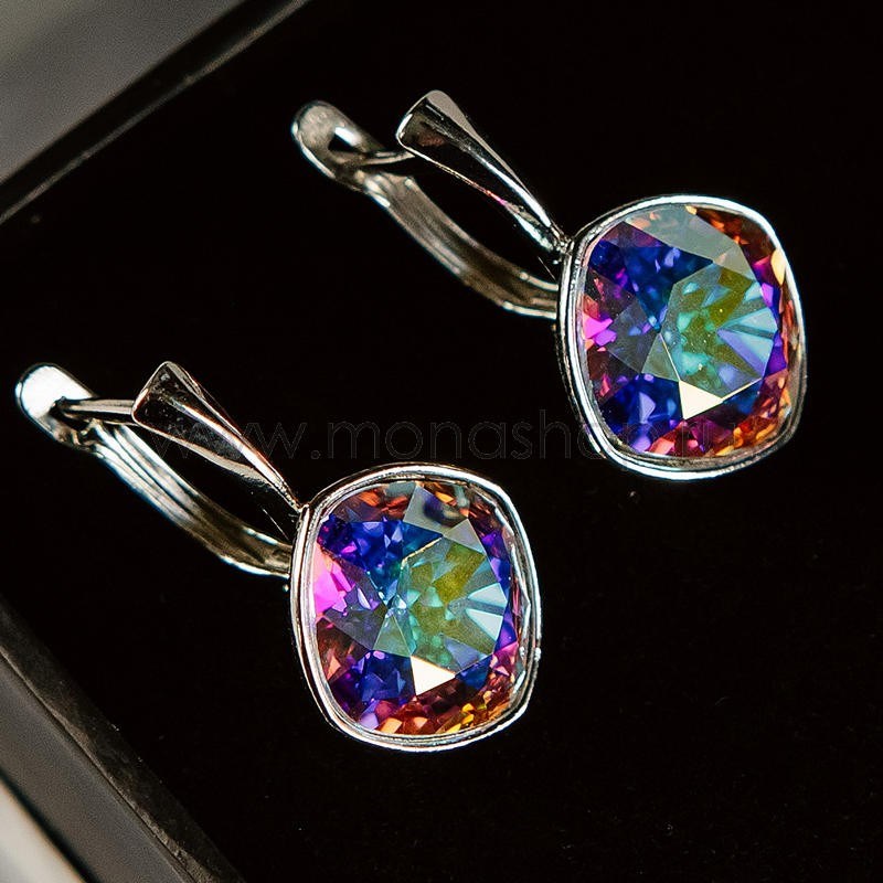 Серьги «Чаровница» с кристаллами-хамелеонами Swarovski