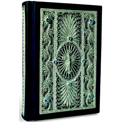 Подарочная книга Библия в окладе из филиграни