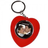 Цифровая фоторамка-брелок «Love is»
