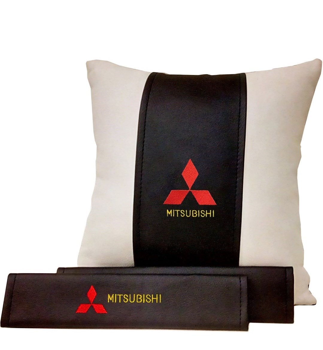 Набор из подушки, накладки на ремень безопасности Mitsubishi