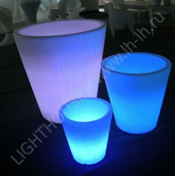 Светящееся LED кашпо Liverse RGB Accum (под заказ)