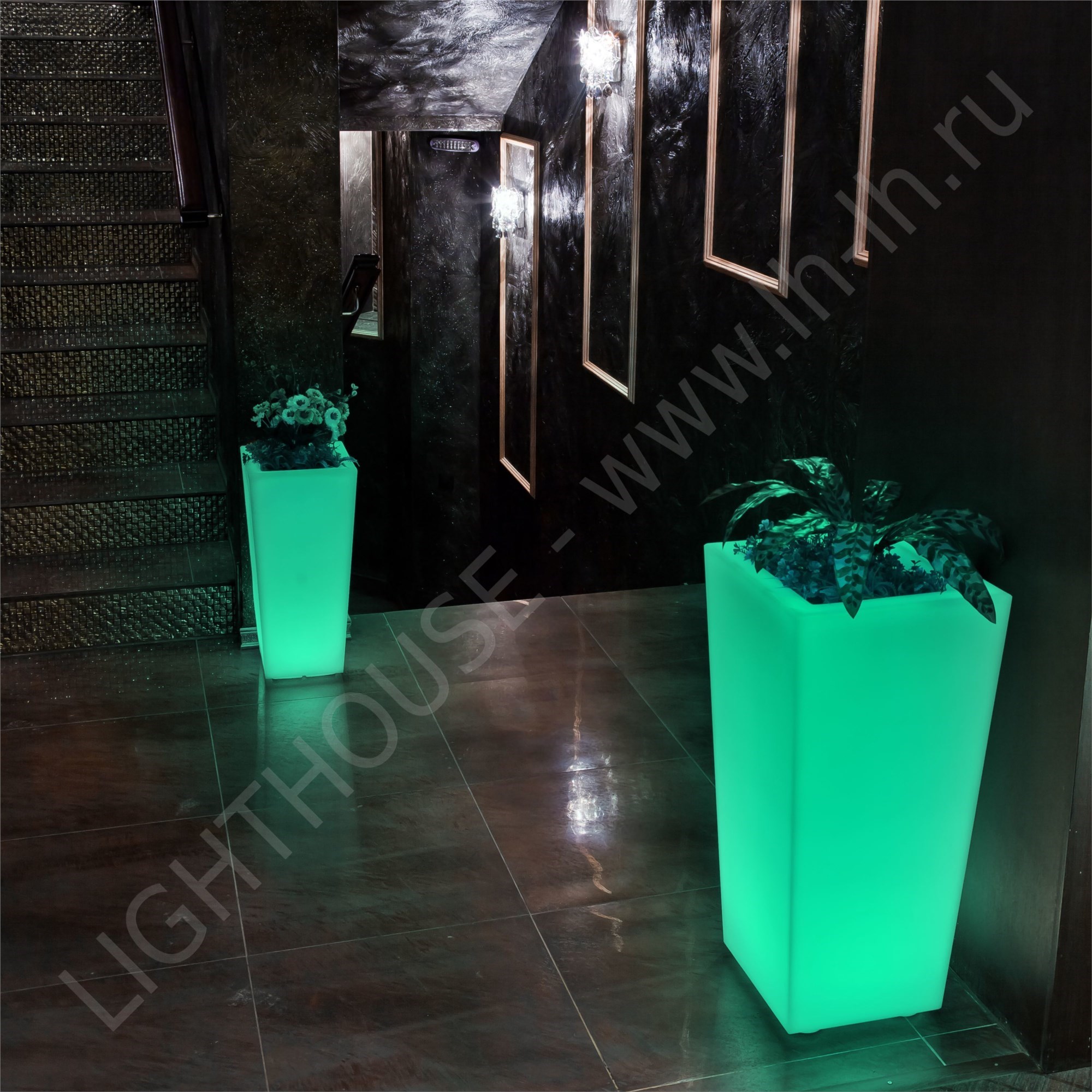Светящееся LED кашпо-конус Flow 220V RGB XL