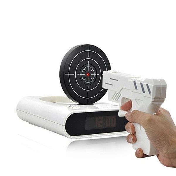 Будильник с пистолетом и мишенью Gun Alarm Clock